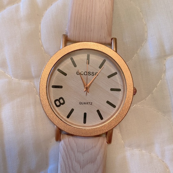 Ecosse Rose Gold Watch - Picture 1 of 5